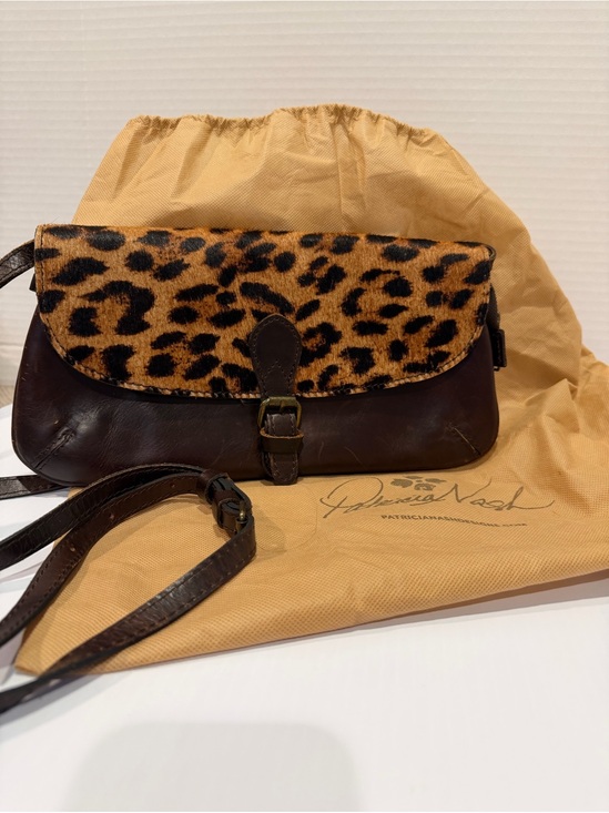 Patricia Nash Handbags - Patricia Nash Brown Leopard Print Crossbody Bag Adjustable Strap Dust Bag